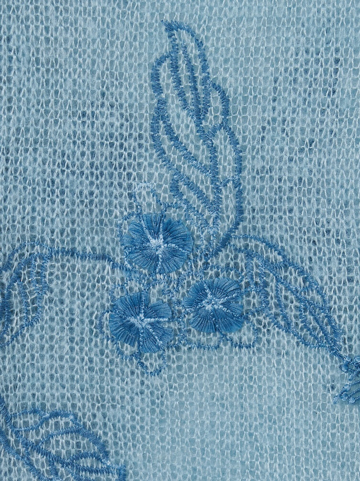 カラー：LightBlue