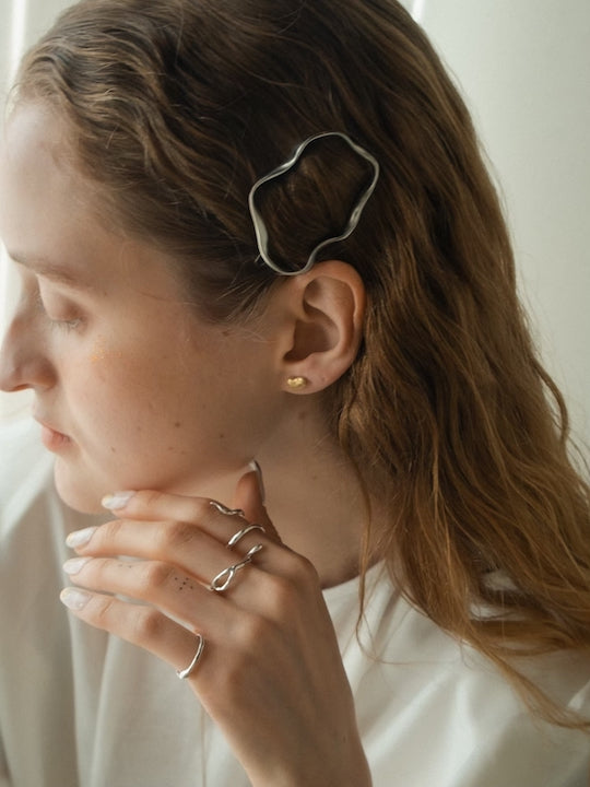 Cloud Line Hairpin