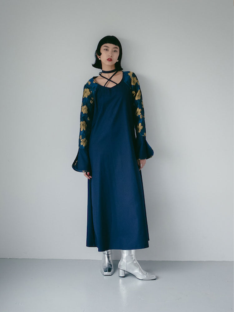 【値下げ】sahara Cross Neck Dress ブルー　新品カラーブルー