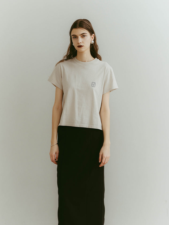 ILANIS Graphic Tee