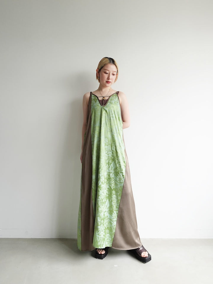 モデル身長：153cm / カラー：Green