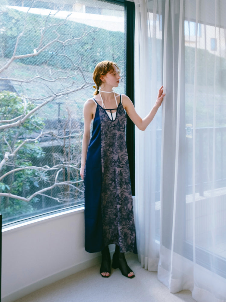 T-Strap Satin Jacquard Dress｜Tストラップサテンジャガードドレス