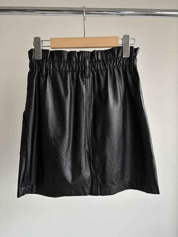 Waist Design Leather Skirt
