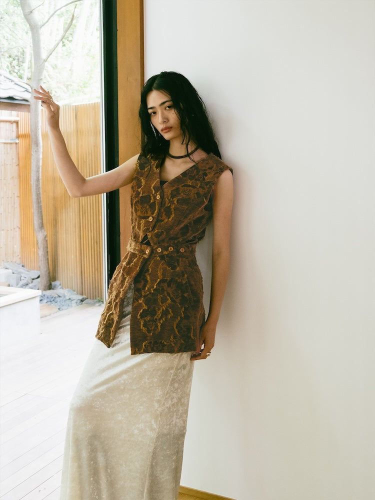 モデル身長：170cm / カラー：Brown