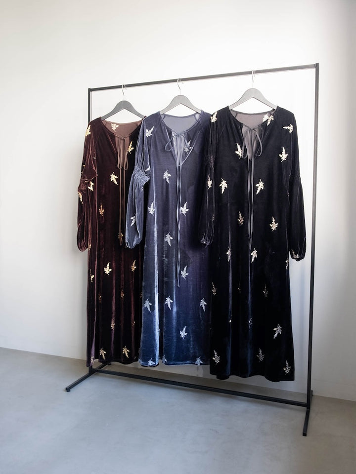 Velour Embroidery Shirring Sleeve Dress