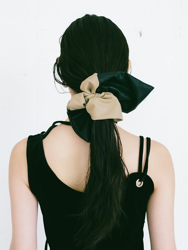 Square Leather Chouchou