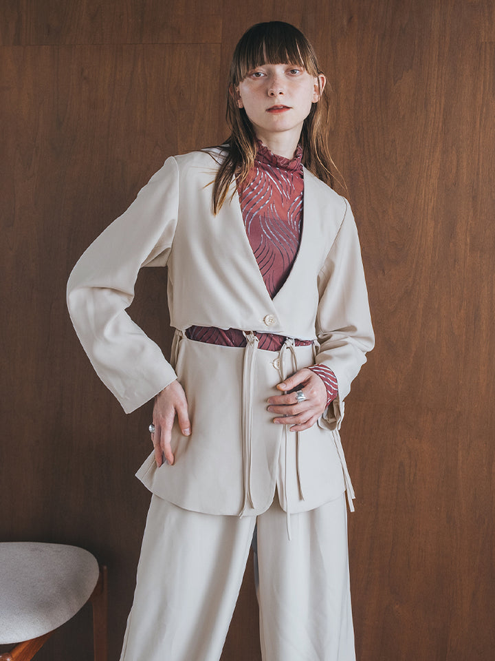モデル身長：174cm / カラー：GrayBeige