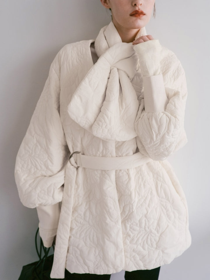 モデル身長：170cm / カラー：Ivory