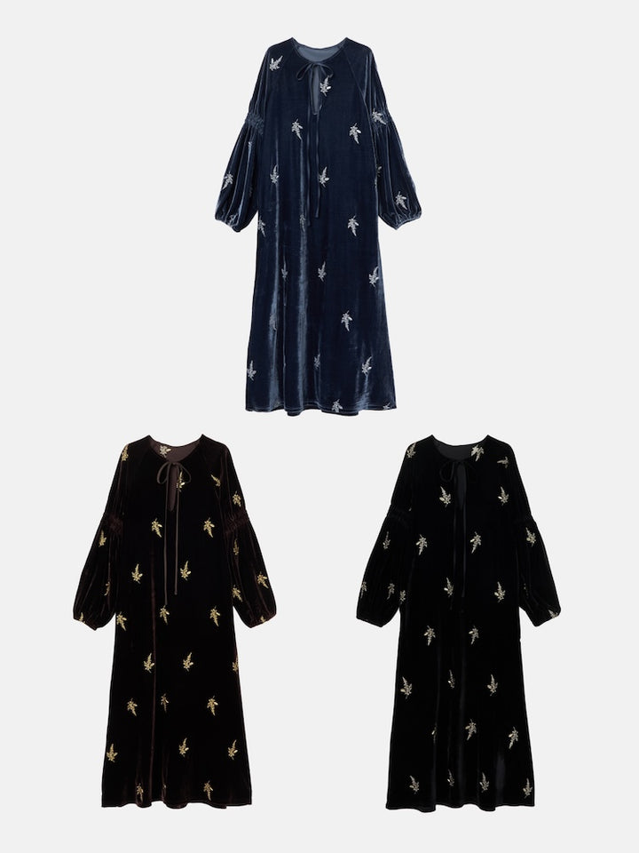 【11月8日(土) 12:00販売開始】Velour Embroidery Shirring Sleeve Dress