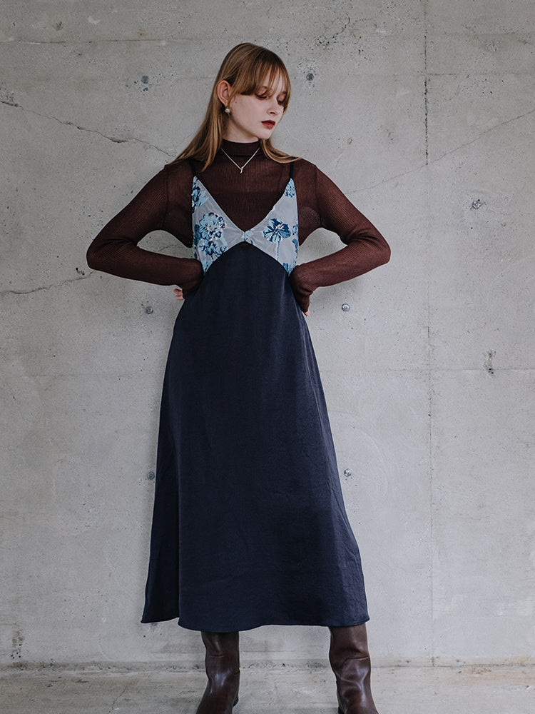 モデル身長：174cm / カラー：Navy