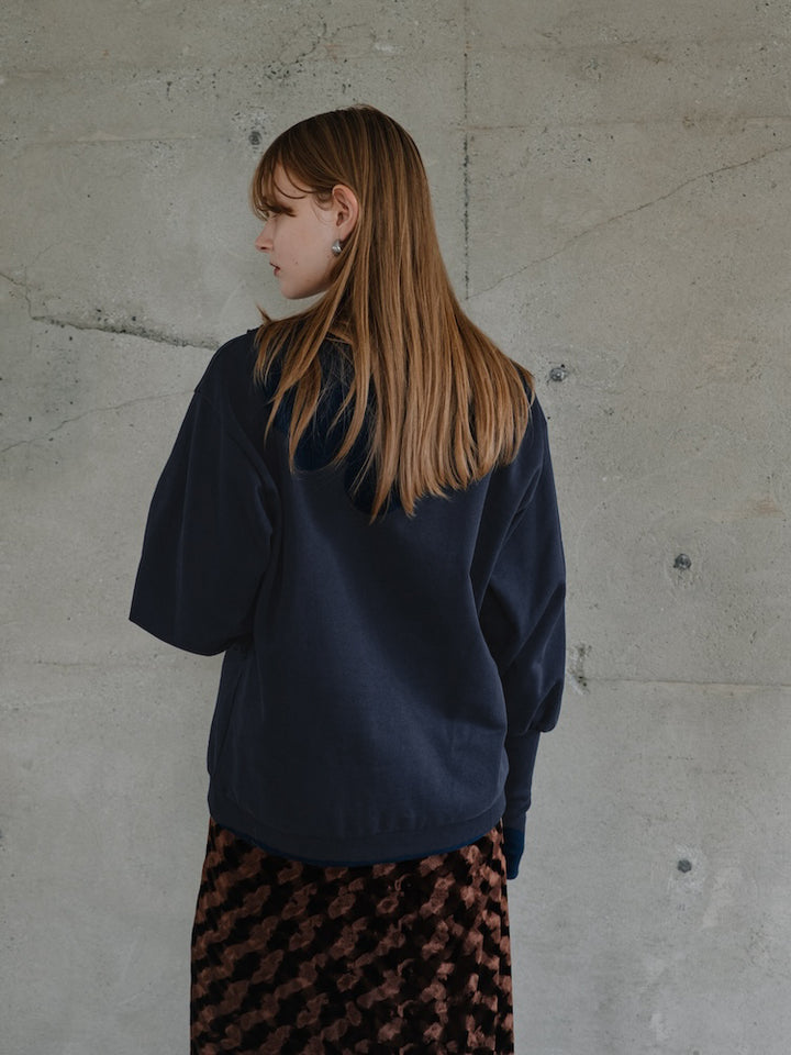 モデル身長：174cm / カラー：Navy