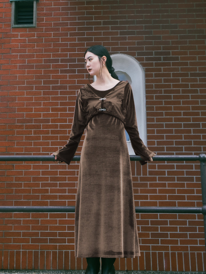 モデル身長：166cm / カラー：Brown