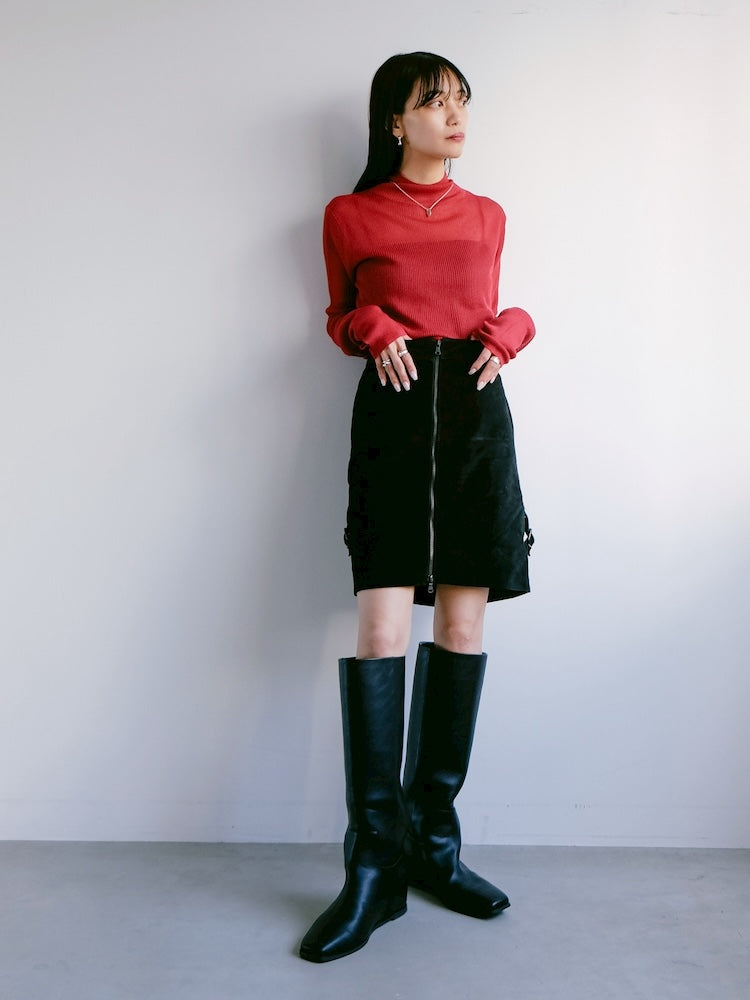 Side Belt Suede Skirt