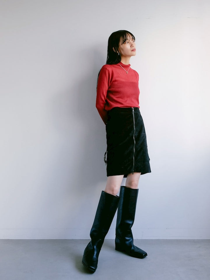 Side Belt Suede Skirt