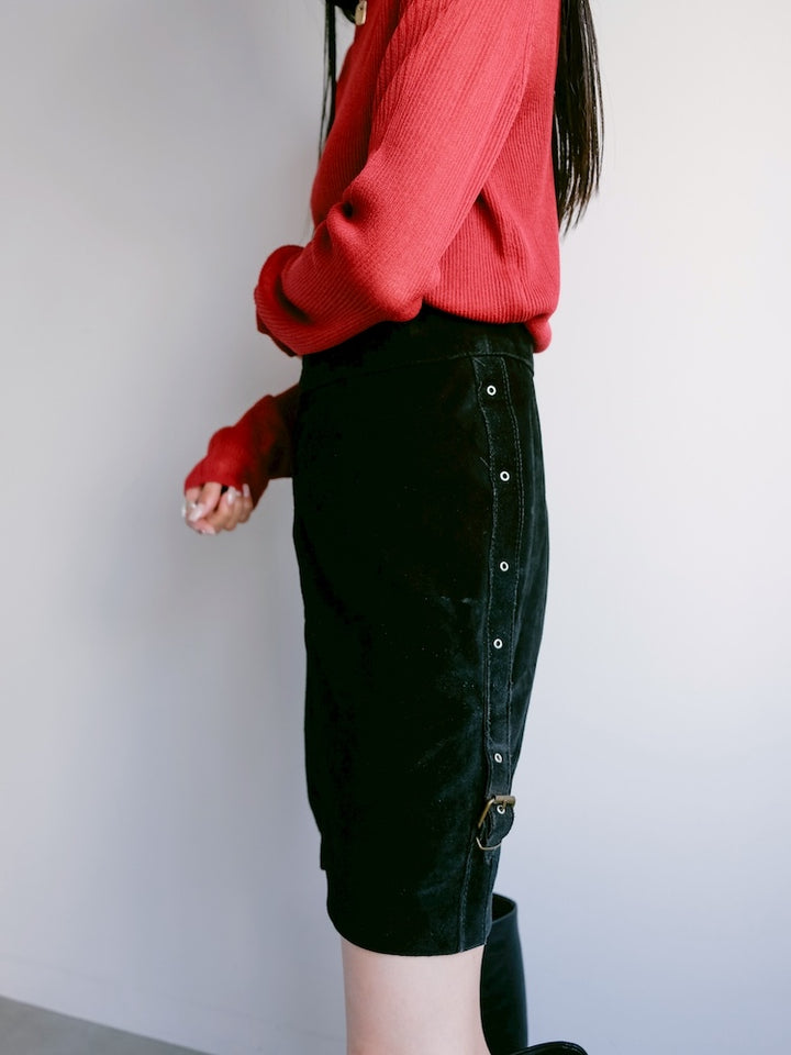 Side Belt Suede Skirt