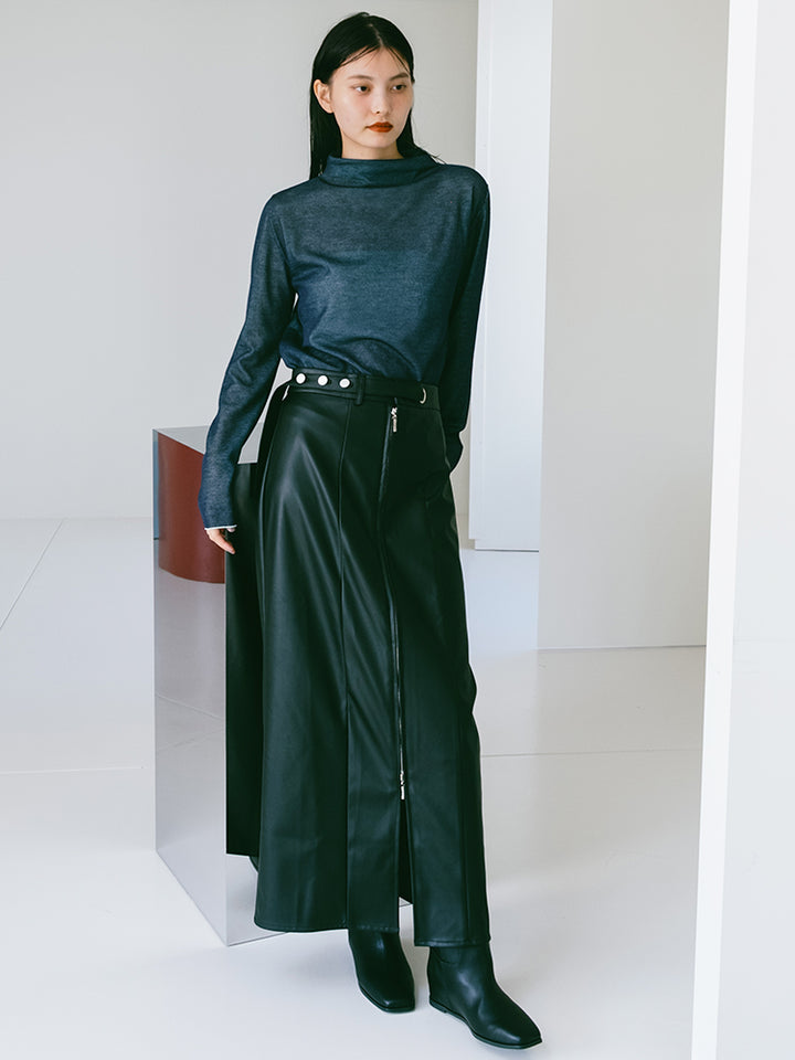 モデル身長：173cm / カラー：Black / モデル着用サイズ：Mサイズ