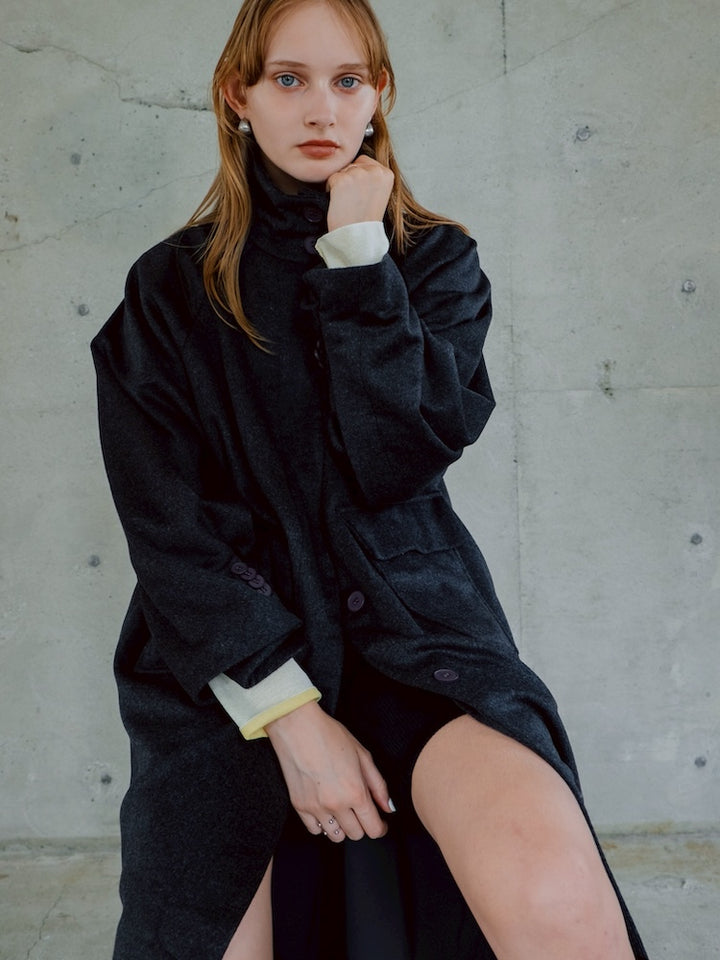 モデル身長：174cm / カラー：GrayNavy