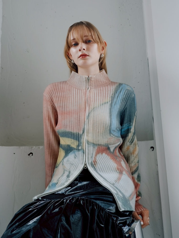 モデル身長：174cm / カラー：03 Reclining Woman