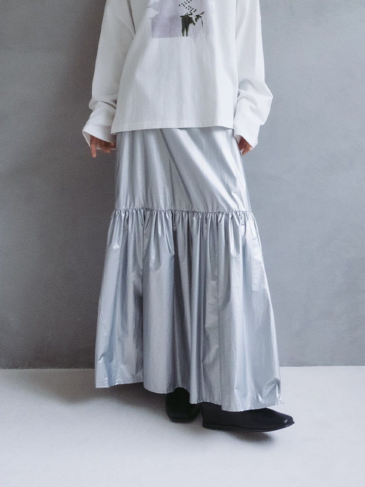 モデル身長：166cm / カラー：Silver