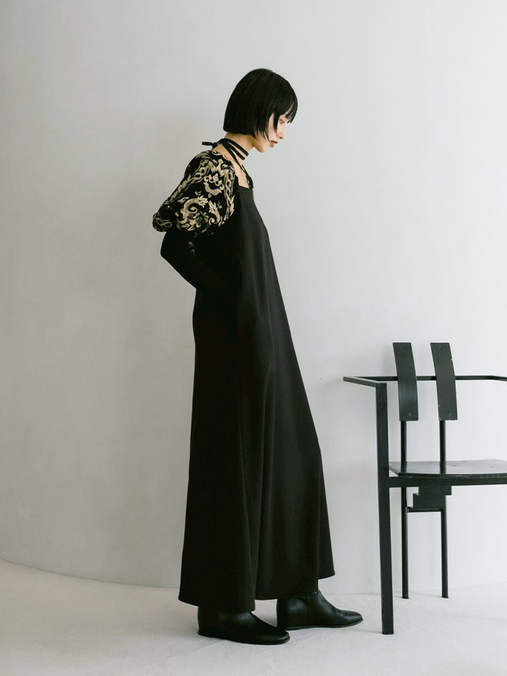 モデル身長：166cm / カラー：Black