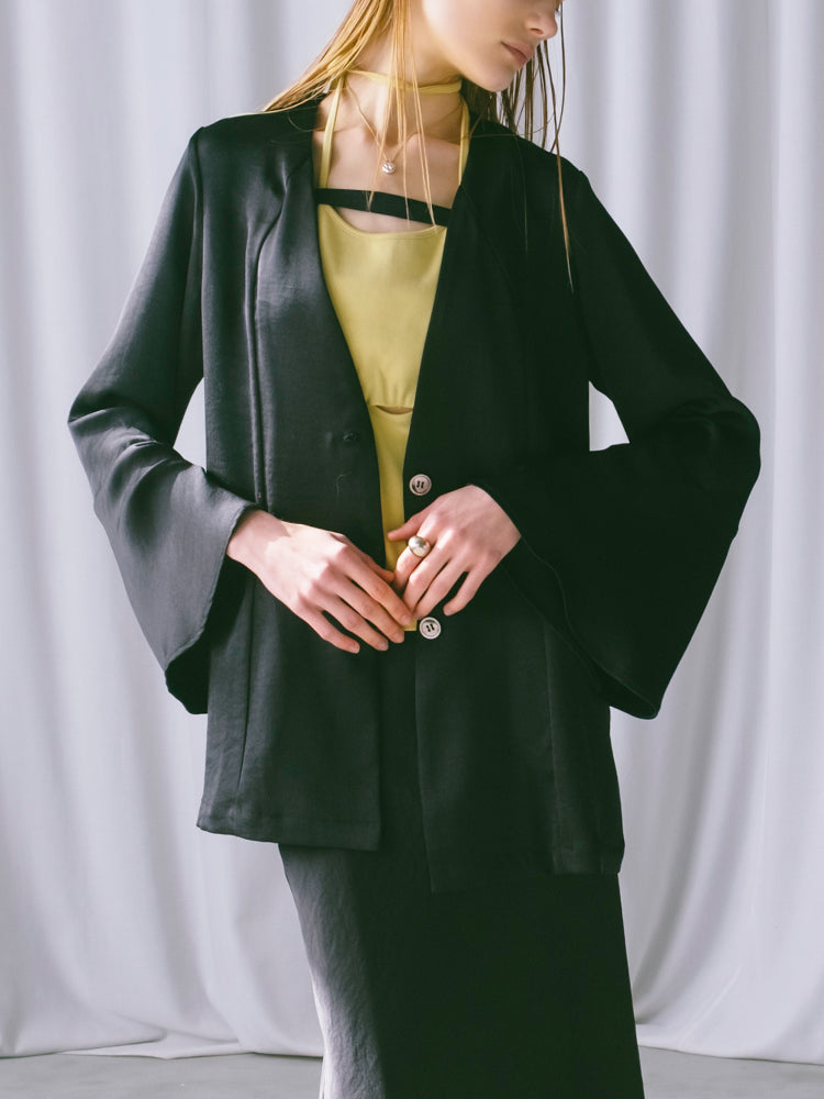 Flare Sleeve Satin Jacket｜フレアスリーブサテンジャケット – MARTE