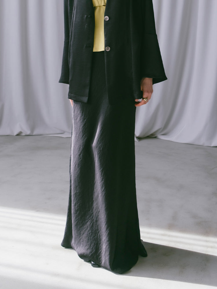 モデル身長：167cm / カラー：Black / モデル着用：Mサイズ