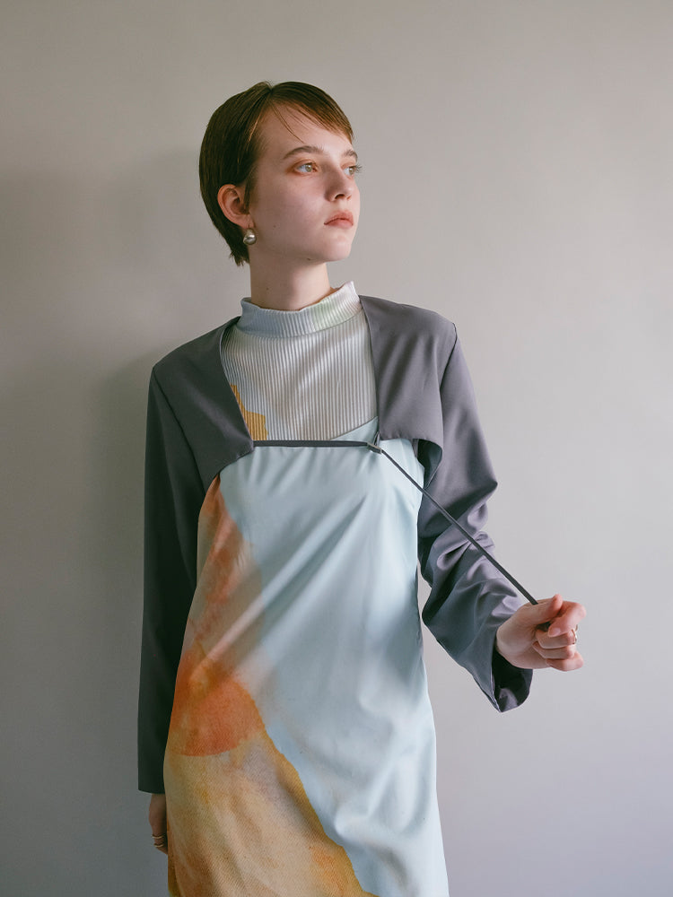 モデル身長：176cm / カラー：Gray