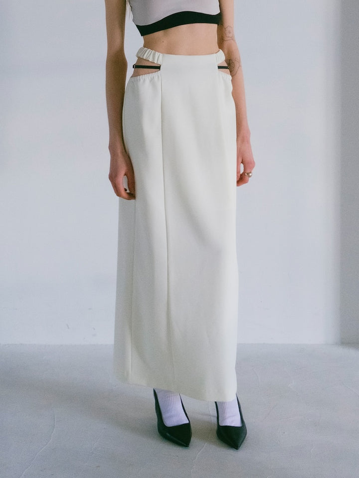 モデル身長：167cm / カラー：OffWhite