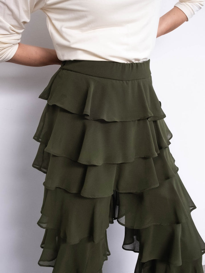 モデル身長：158cm / カラー：Khaki