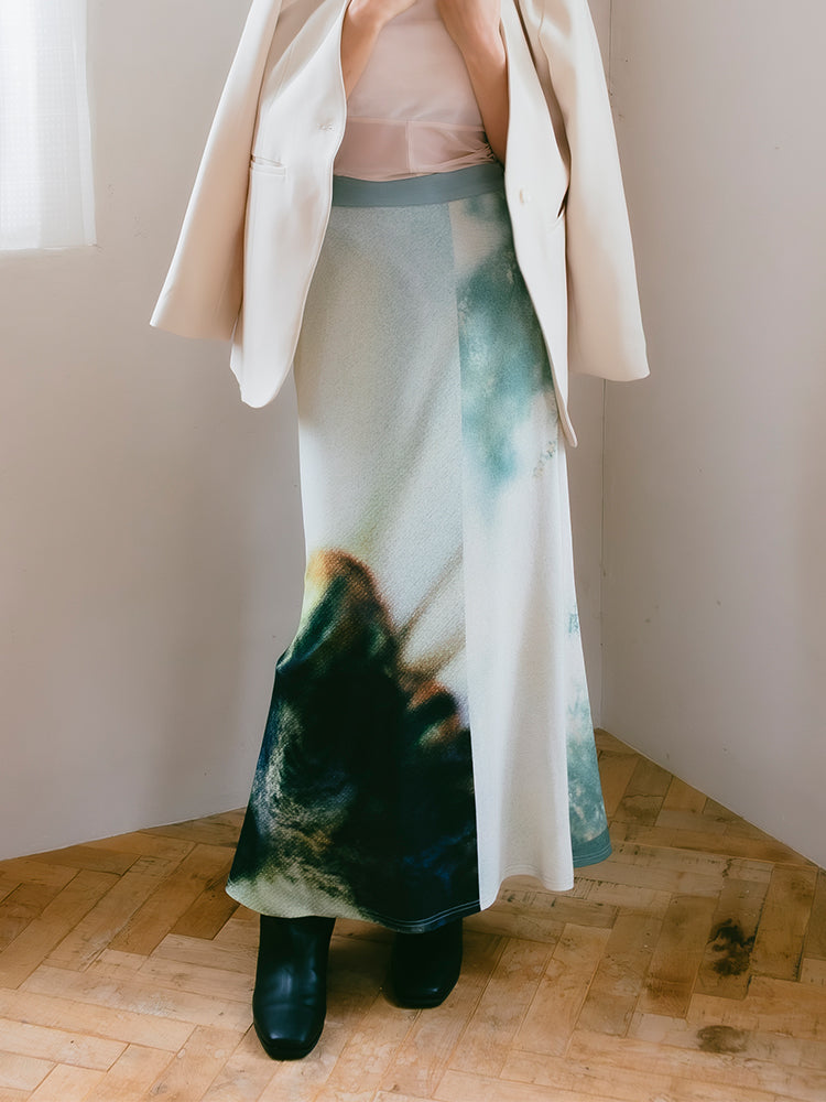 モデル身長：172cm / カラー：03 Wildflower / 着用サイズ：Mサイズ