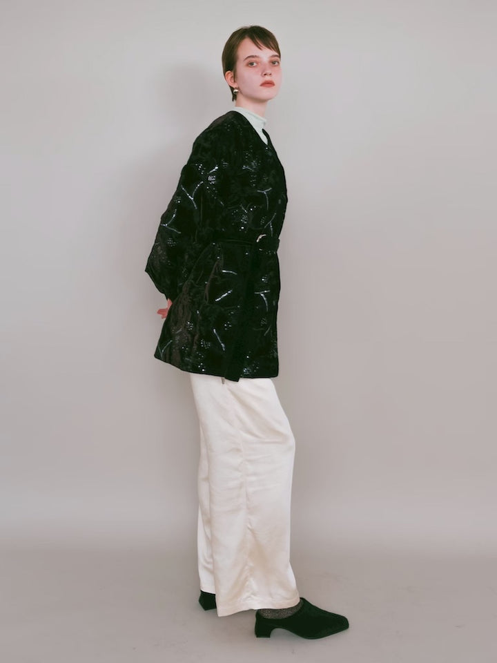 モデル身長：176cm / カラー：Ivory / 着用サイズ：Mサイズ