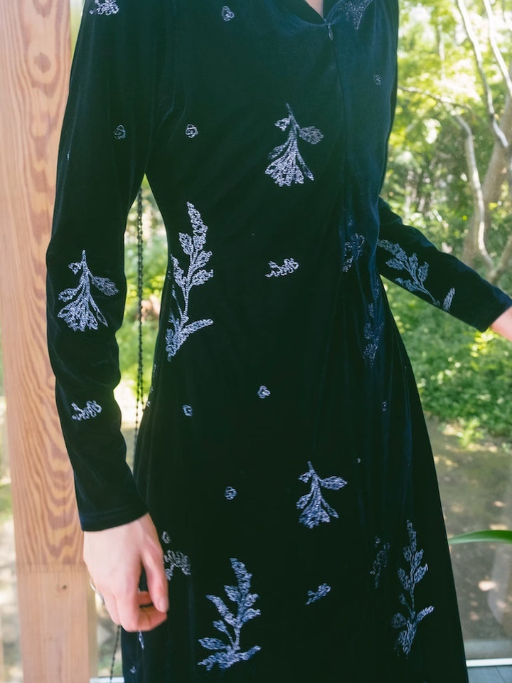 モデル身長：171cm / カラー：Navy