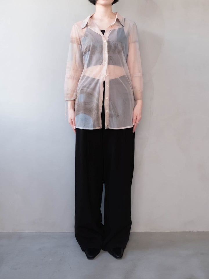 モデル身長：162cm / カラー：01 Church