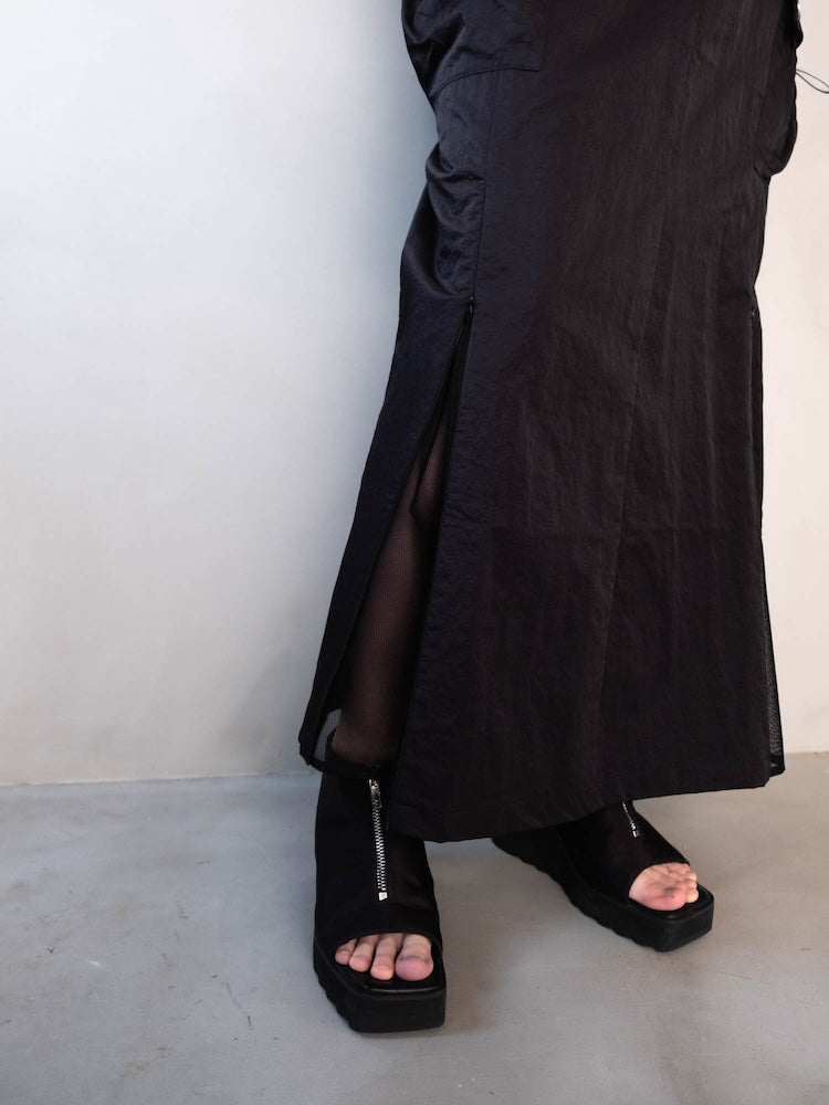 モデル身長：162cm / カラー：Black