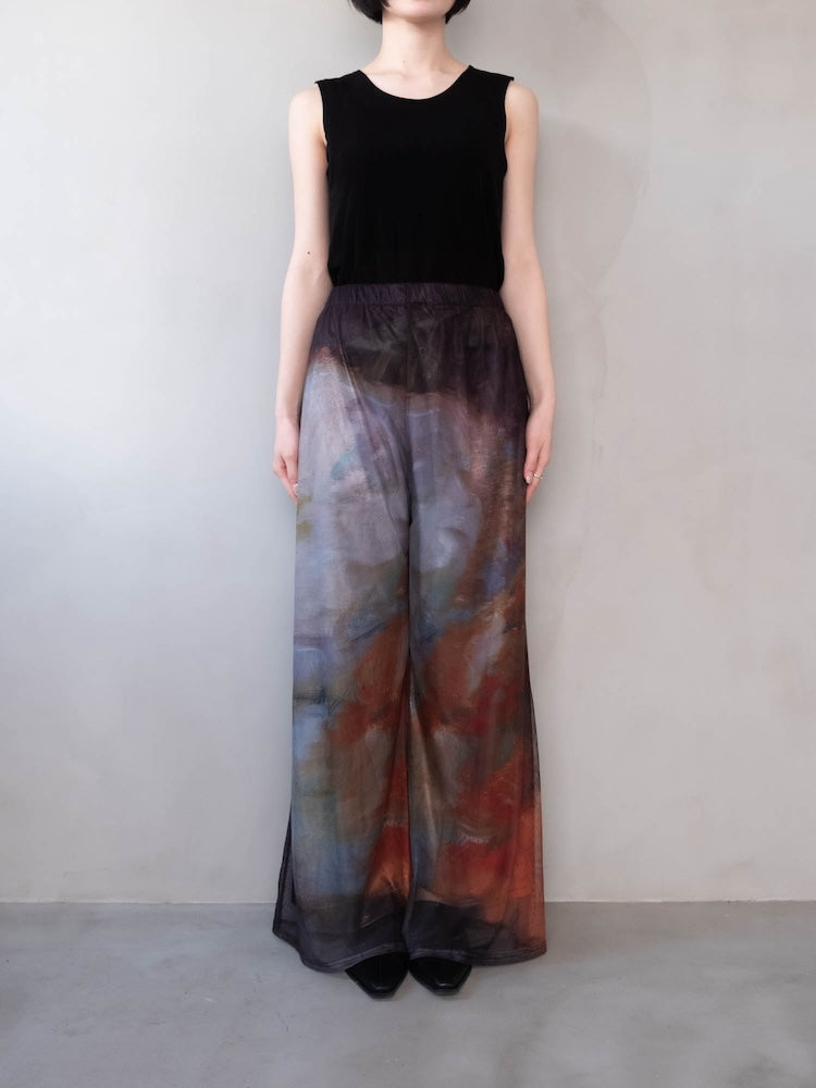 モデル身長：162cm / カラー：02 Fleurs ※サンプル着用。丈が3cm短くなります。