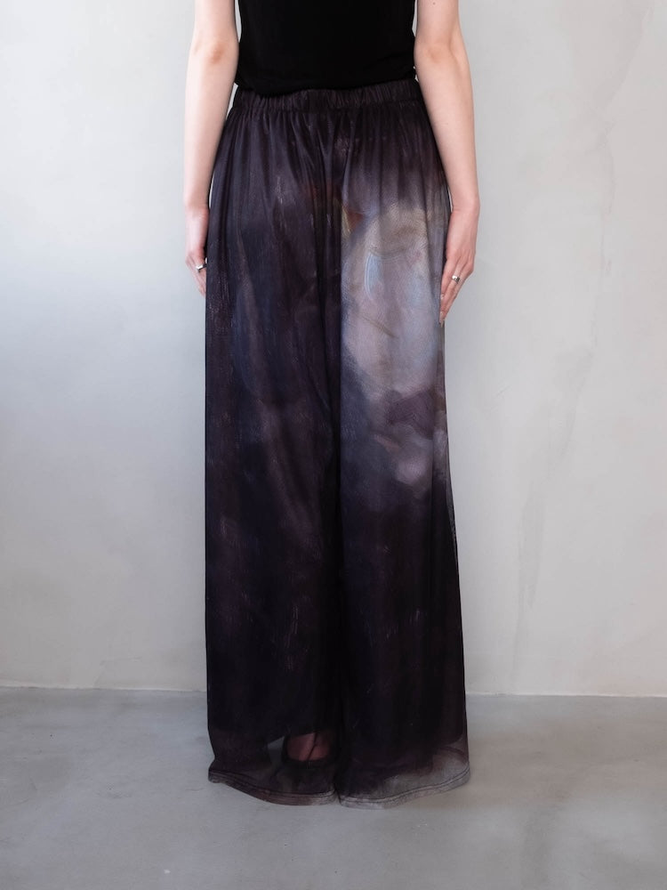 モデル身長：162cm / カラー：02 Fleurs ※サンプル着用。丈が3cm短くなります。