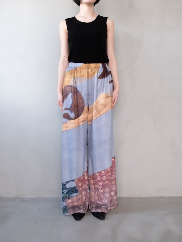 モデル身長：162cm / カラー：03 Paradise ※サンプル着用。丈が3cm短くなります。