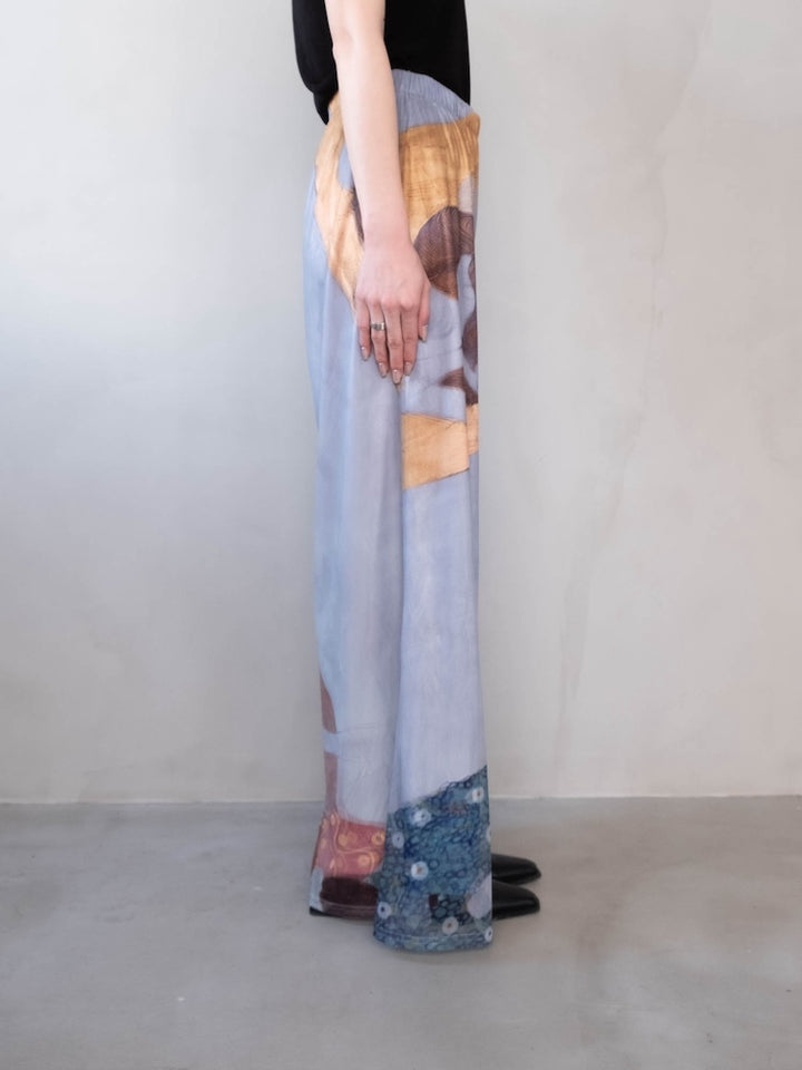 モデル身長：162cm / カラー：03 Paradise ※サンプル着用。丈が3cm短くなります。