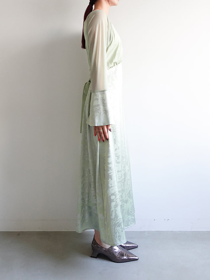 モデル身長：168cm / カラー：LightGreen