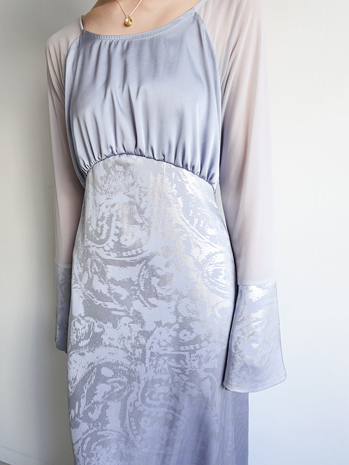 モデル身長：162cm / カラー：LightBlue