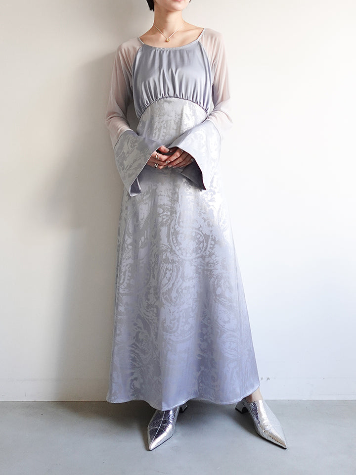 モデル身長：162cm / カラー：LightBlue