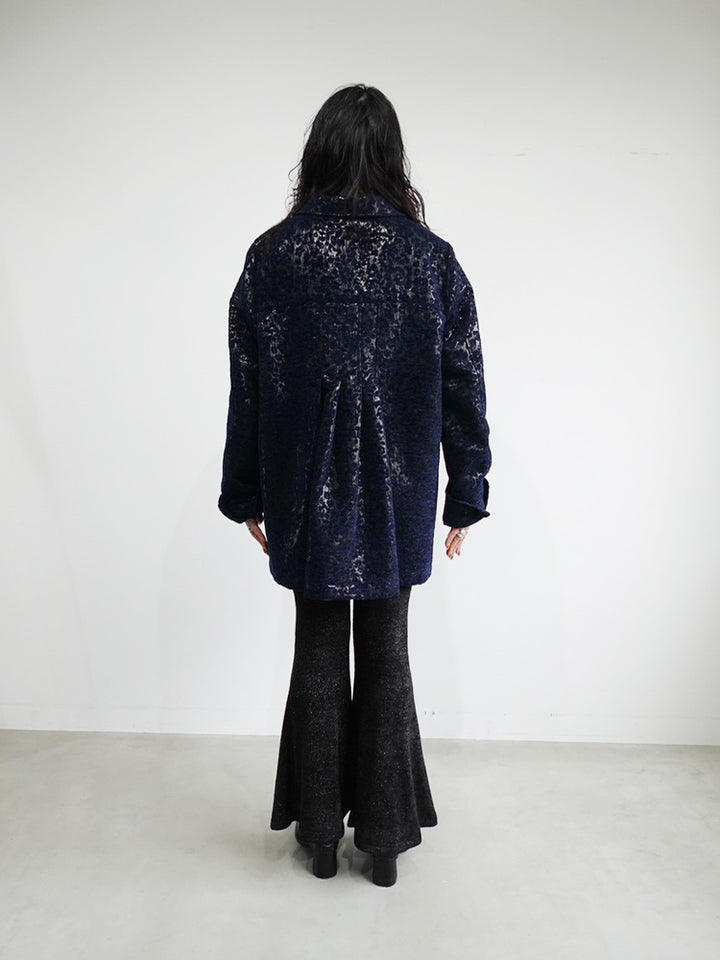 モデル身長：160cm Glitter Velour Stretch Pants / Mサイズ着用