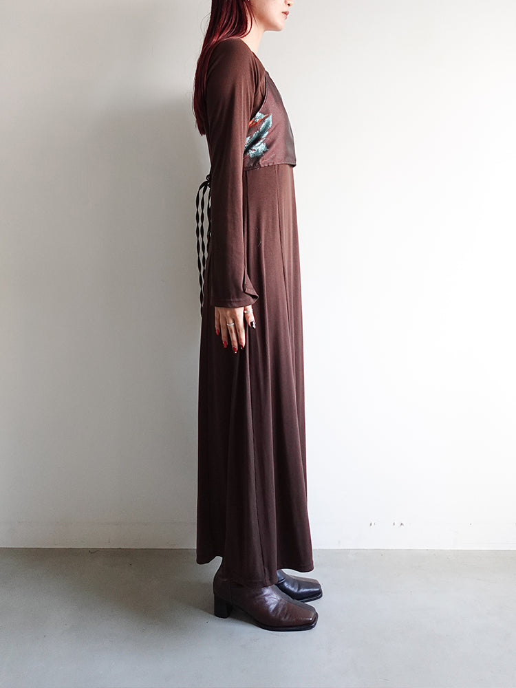 モデル身長：168cm / カラー：Brown