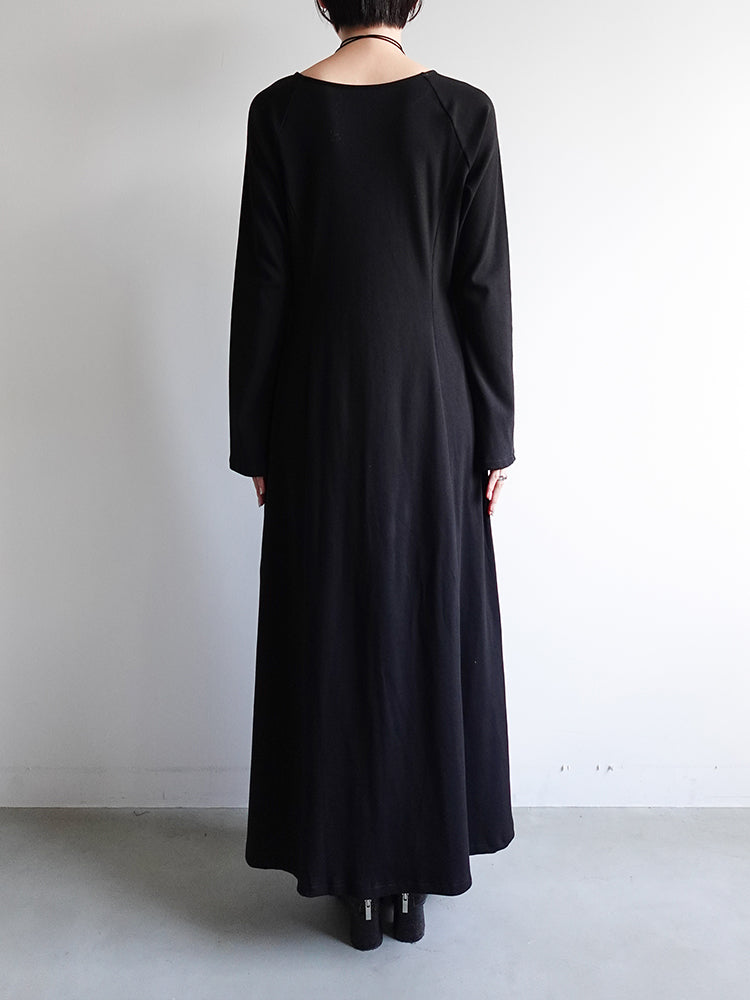 モデル身長：162cm / カラー：Black