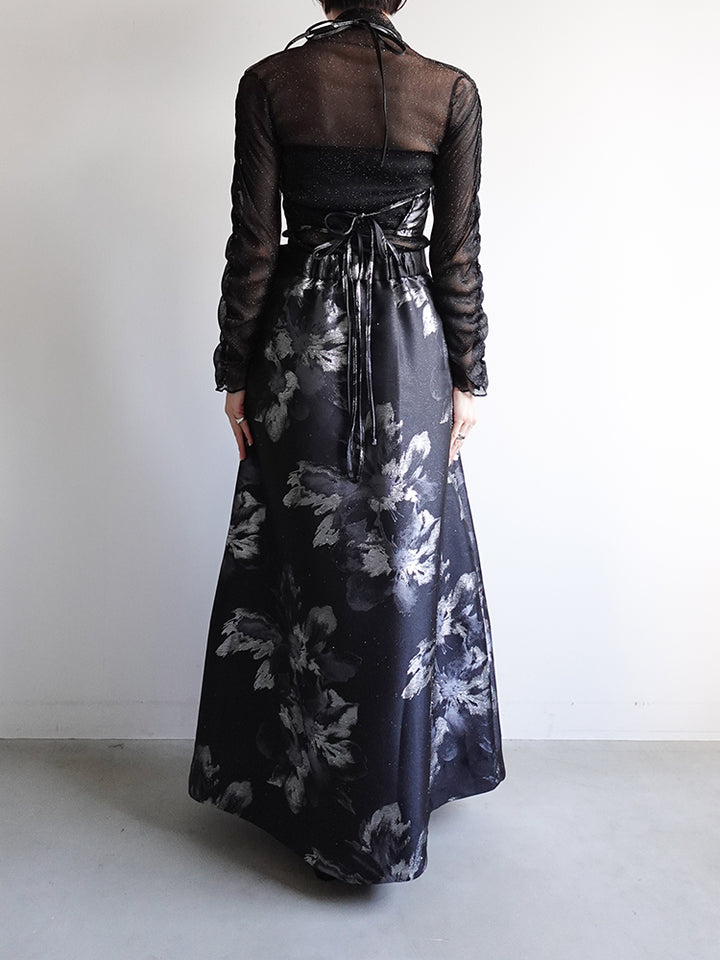 モデル身長：162cm / カラー：Black / 着用サイズ：Mサイズ