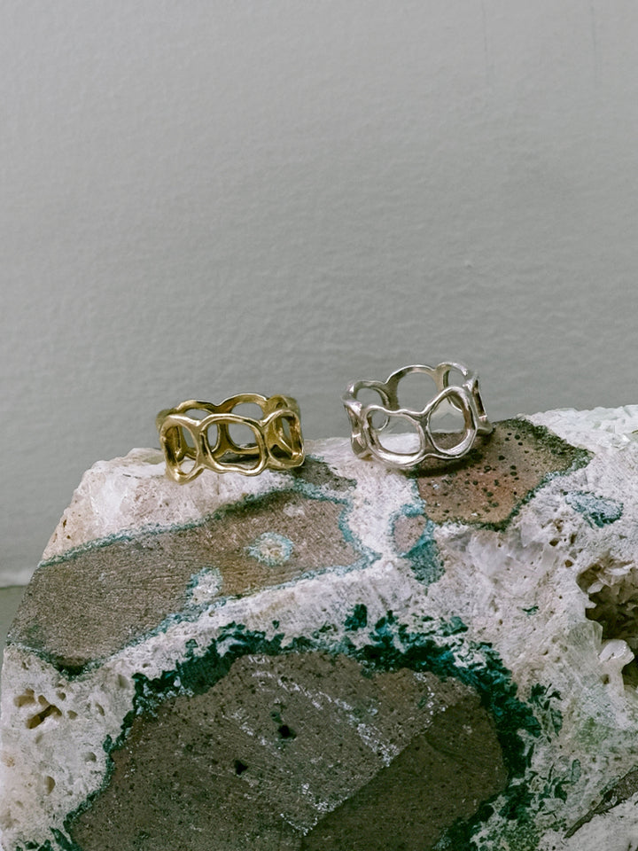 Hole Wide Ring