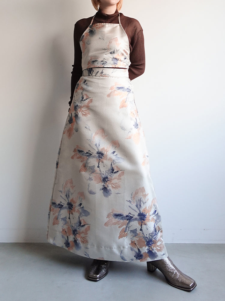 モデル身長：153cm / カラー：Ivory / 着用サイズ：Sサイズ