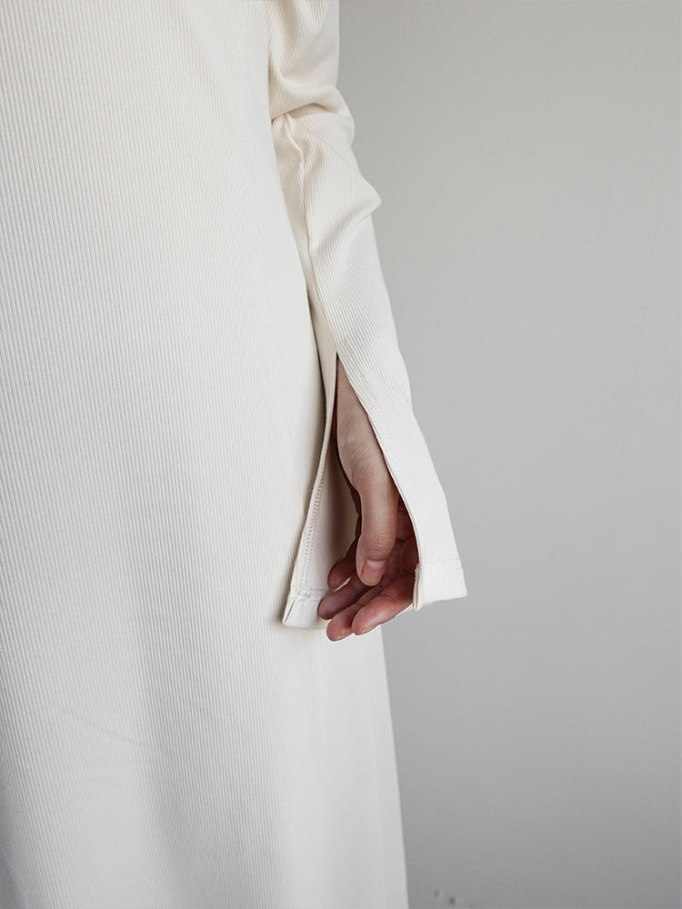 モデル身長：153cm / カラー：Ivory