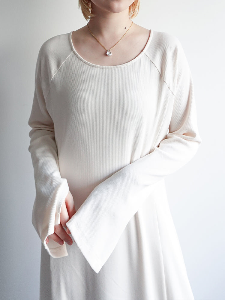 モデル身長：153cm / カラー：Ivory