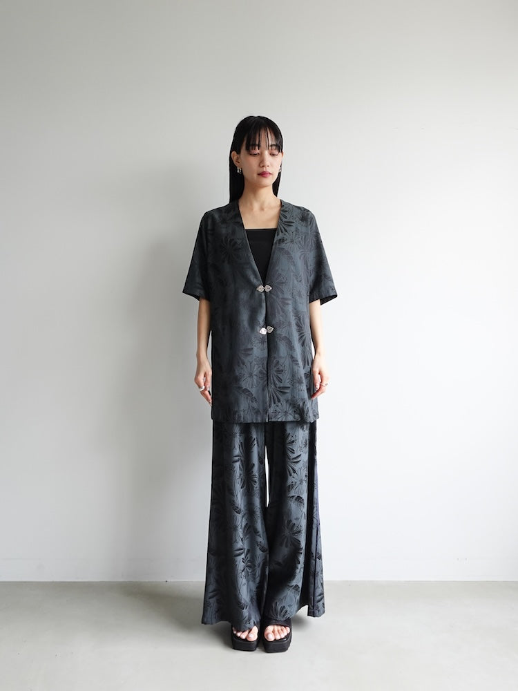 Satin Jacquard Collarless Jacket｜サテンジャガードカラーレス